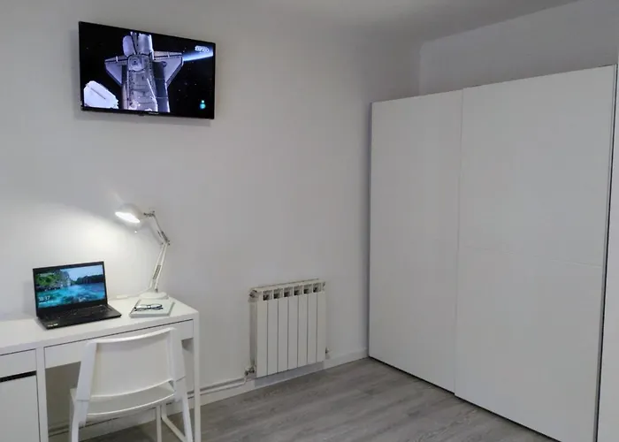 Apartment De 4 Hab-et5 *